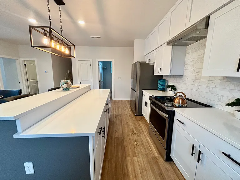 5114 Stoneridge Dr — Photo 8