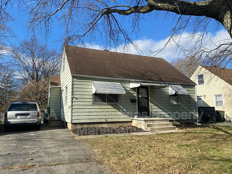 3327 McGuffey Rd — Photo 9