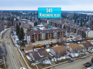 345 Kingsmere Blvd #204, Saskatoon, SK S7J4J6