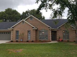 319 Silver Cir, Warner Robins, GA 31093