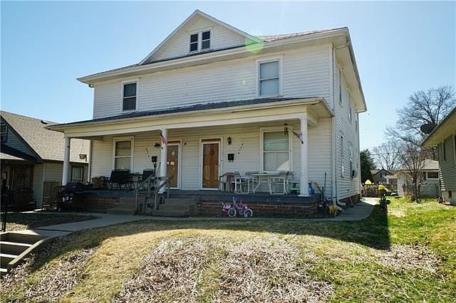 1st image of 2714-16 E Jules St