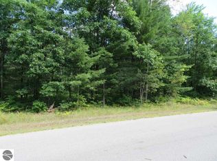 2191 Driftwood Ln NE, Kalkaska, MI 49646