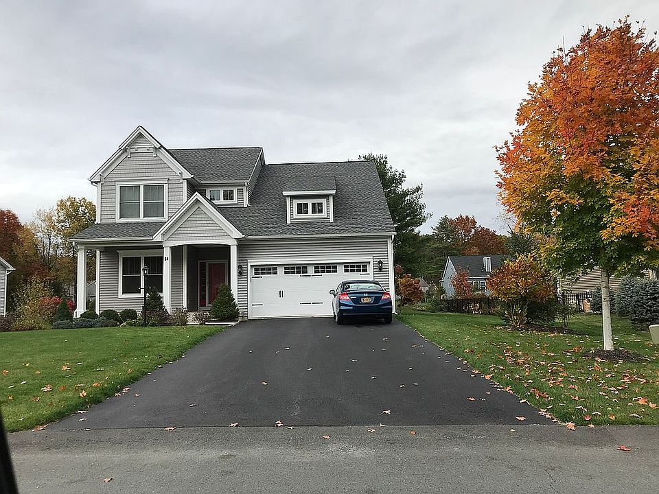 1st image of 14 Saw Mill Ct