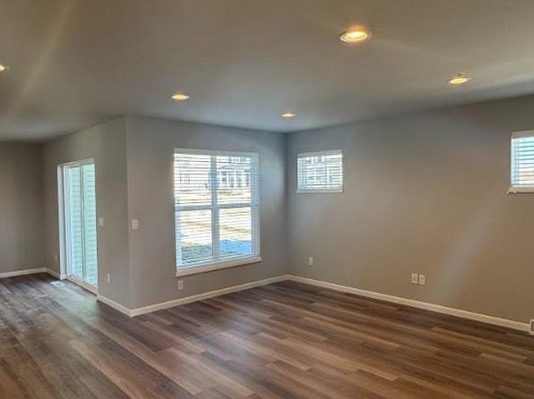 2167 Autumn Lake Pkwy