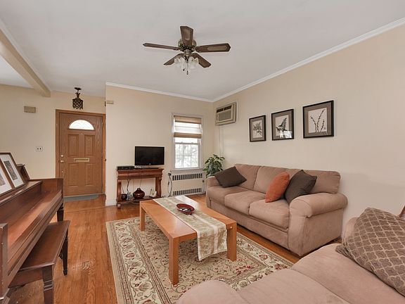 3rd image of 56-11 202nd St