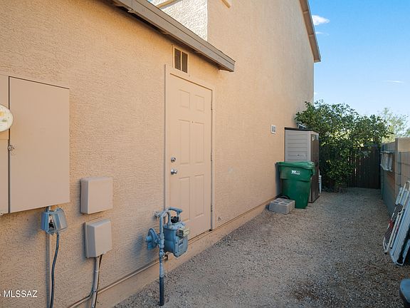 4th image of 1122 W Camino Hombre Viejo