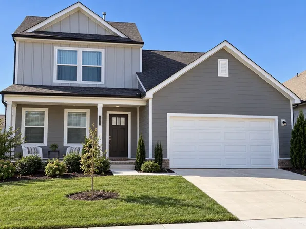 644 Cedar Brook Dr, White House, TN 37188