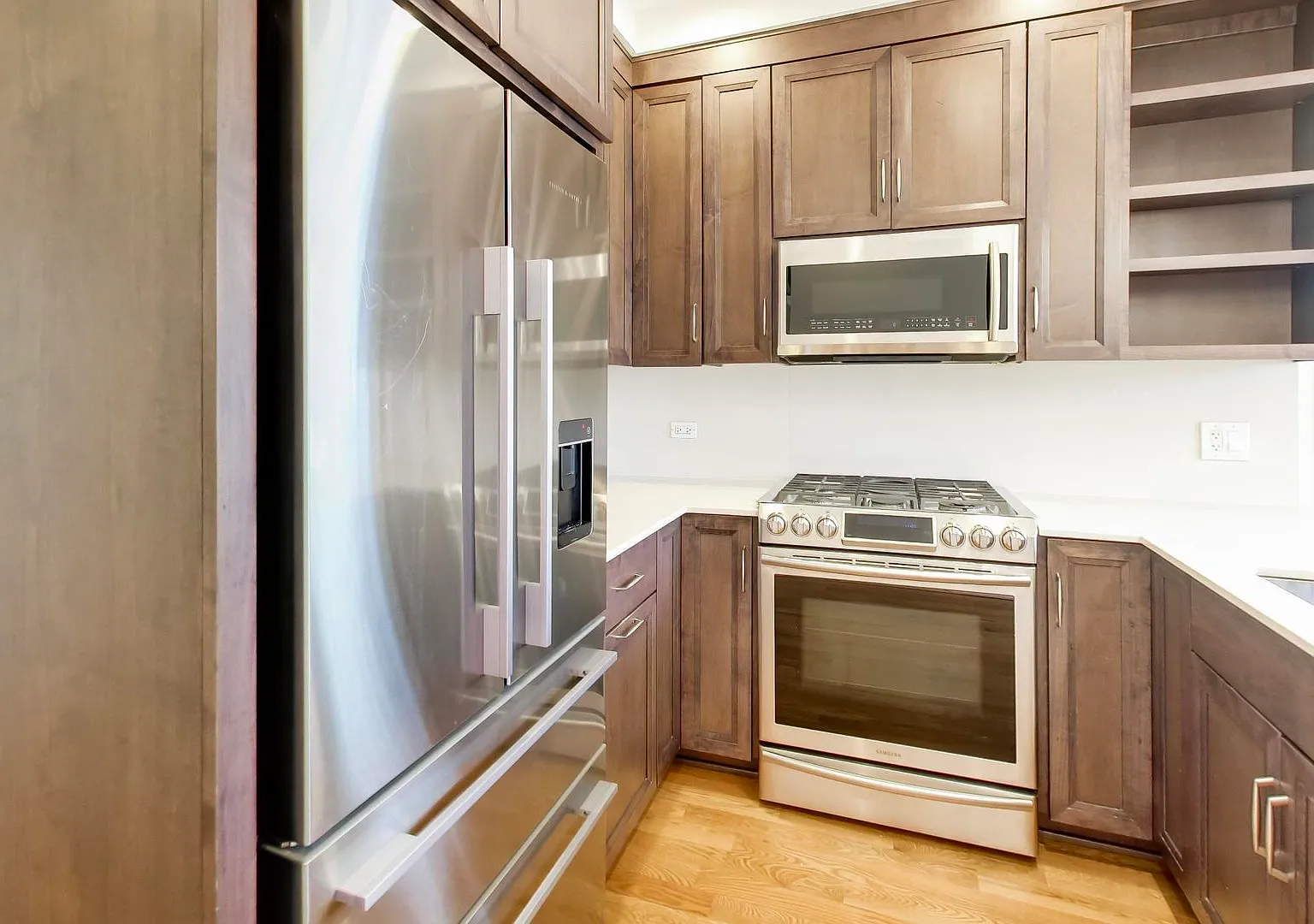 1 bed, 762 sqft, $3,000 — Photo 4