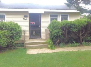 7315 Salem Rd, Wonder Lake, IL 60097