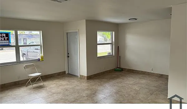 7610 SW 10th Ct #B — Photo 2