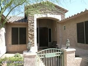 4th image of 2113 N Vista Del Sol