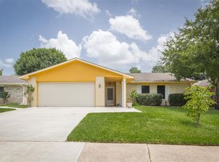 6227 Forestgate Dr, Spring, TX 77373