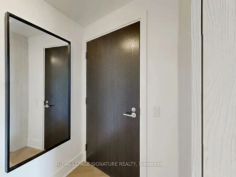 11 Yorkville Ave #3602 — Photo 9