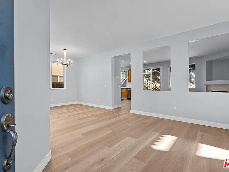 30311 Ashfield Ct — Photo 4