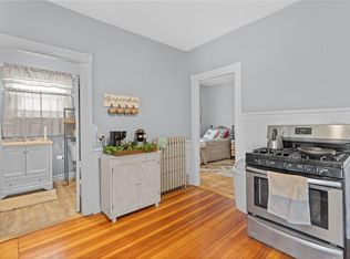 216 Central Ave, Pawtucket, RI 02860