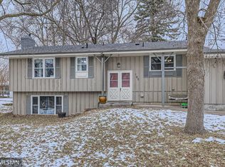 185 Craigbrook Way NE, Fridley, MN 55432