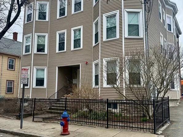 22 Sewall St #2, Somerville, MA 02145