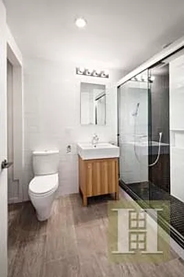 Rented by Halstead Real Estate | media 20