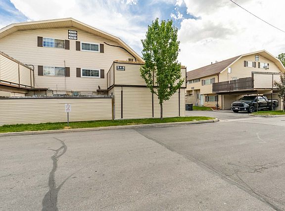 5th image of 1775 Homestead Farms Ln APT 3