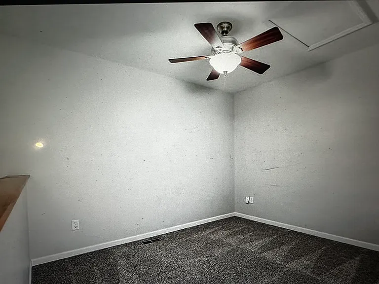 638 Country Village Dr — Photo 13