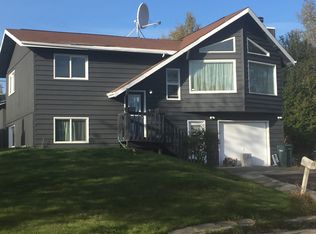 2421 Sunny Cir, Anchorage, AK 99502