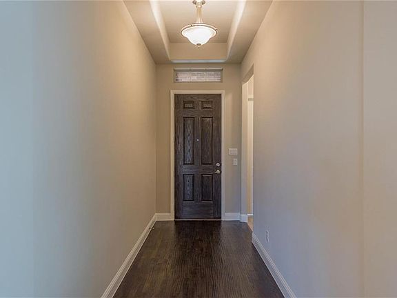 3rd image of 2406 Thayne Dr
