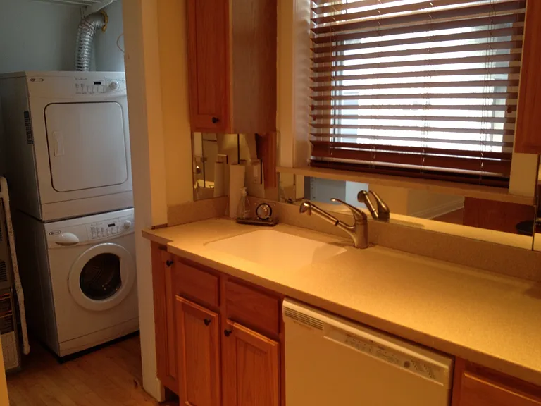 1305 W Newport Ave #2 — Photo 5