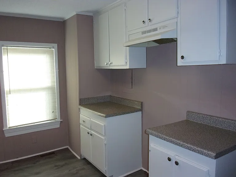 244 Rhea St — Photo 5