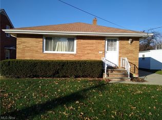 24881 Stephen Ave, Euclid, OH 44123