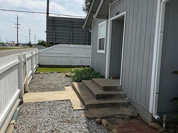 5th image of 6200 Westside Rd