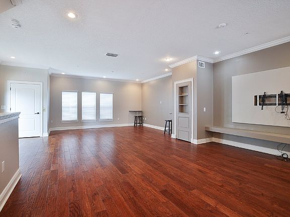4th image of 3205 W Horatio St Unit 1