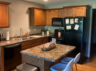 3258 Portage Cir NW, Rochester, MN 55901