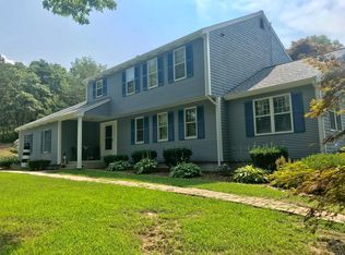 7 Easting Rd, Bourne, MA 02532