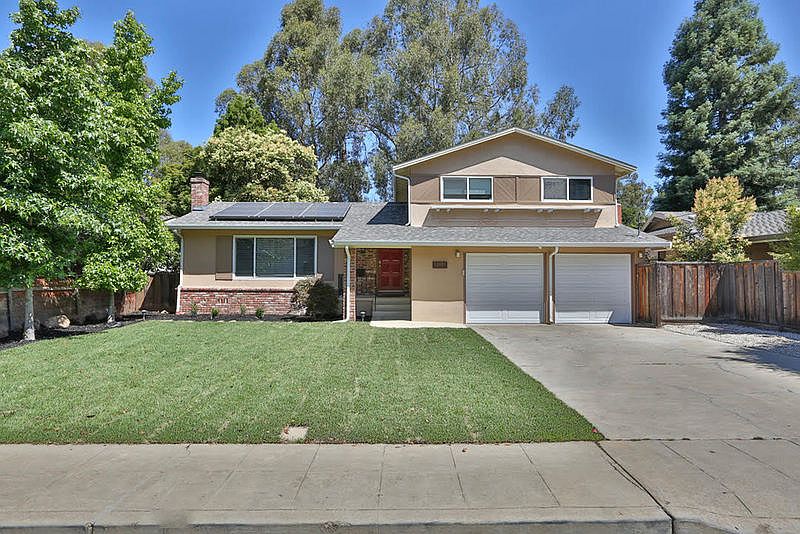 1st image of 3428 Saddle Dr