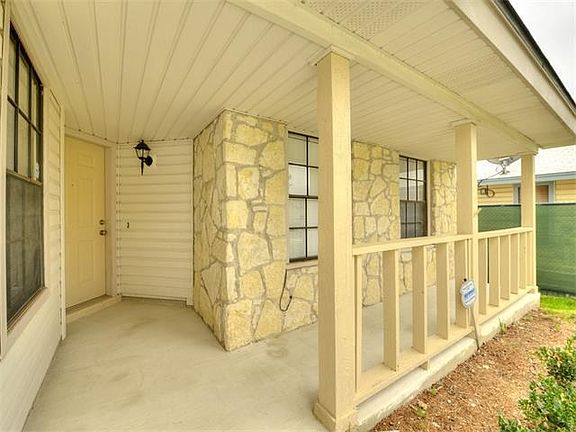 2nd image of 9907 Woodshire Dr