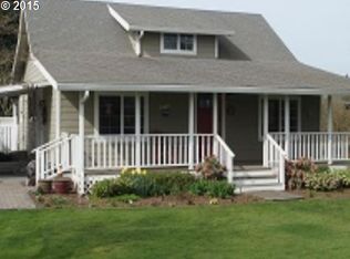 23151 NE Fulquartz Lndg, Dundee, OR 97115