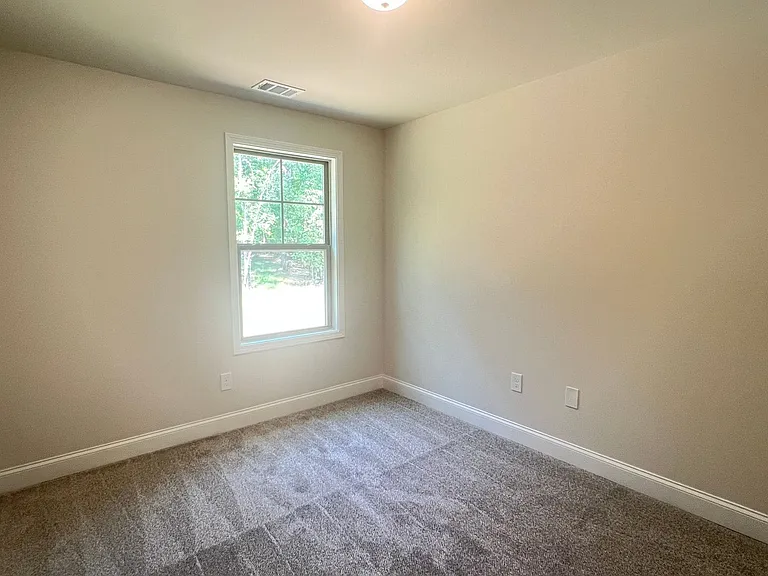 176 Country World Dr — Photo 19