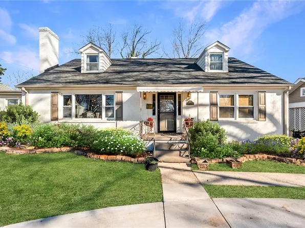 304 E Harden St, Graham, NC 27253