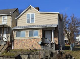 525 W Chestnut St, Washington, PA 15301