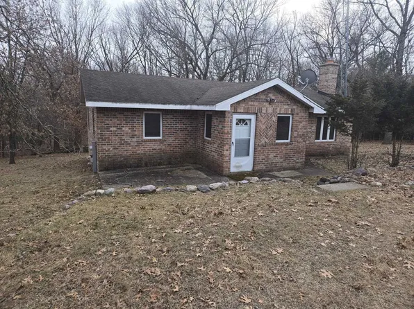 1877 W 16th Ave, Friendship, WI 53934