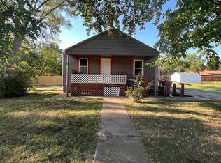 112 W 13th St, Eureka, KS 67045
