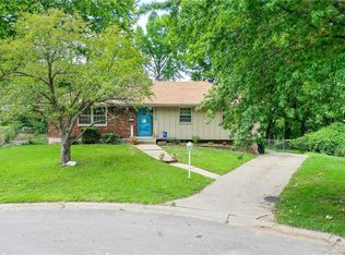 15610 E 40th Ter, Independence, MO 64055