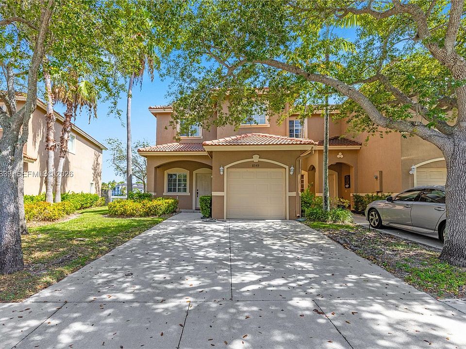 1st image of 8549 SW 214th Ln