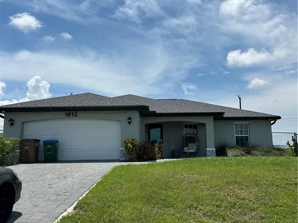 1912 NE 2nd Pl, Cape Coral, FL 33909