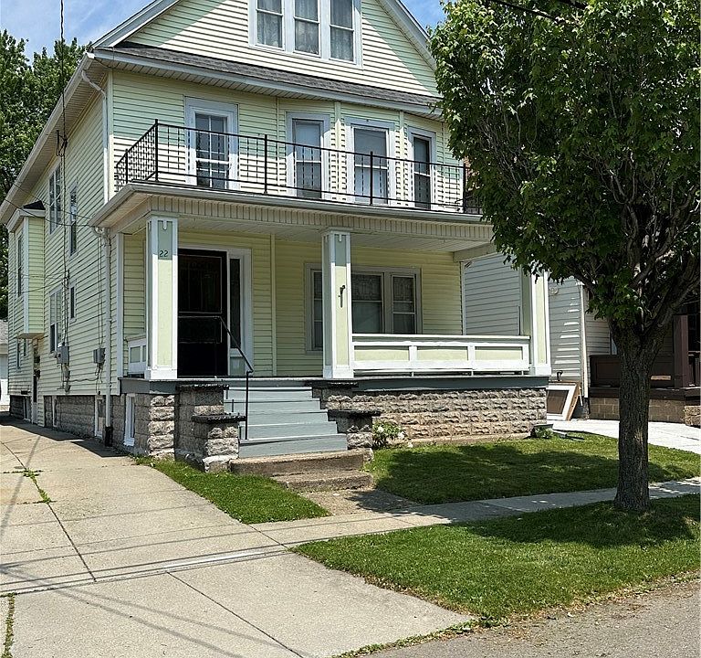 1st image of 22 Briggs Ave