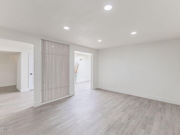 5th image of 9564 E FAIRWAY Boulevard