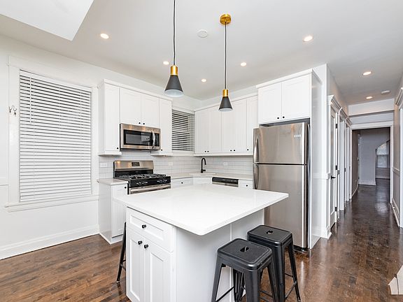 4th image of 3319 W Belden Ave #1F
