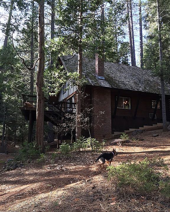 2nd image of 1540 Moran Rd