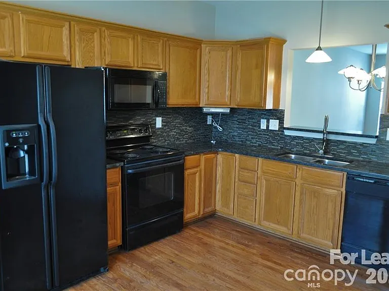 11536 Destin Ln — Photo 14