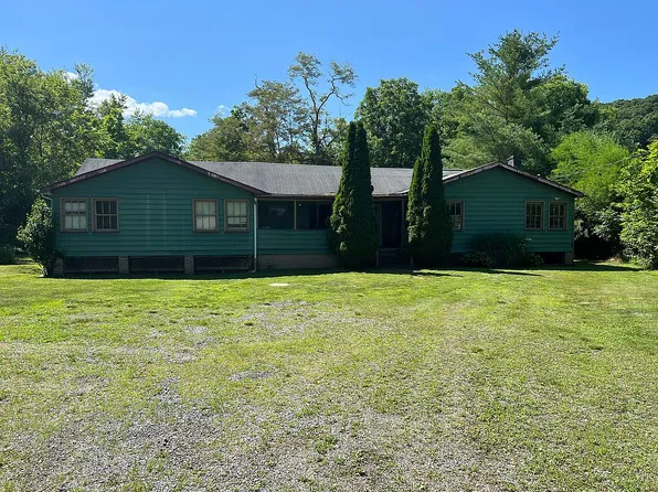 1328 Main St, Alexandria, PA 16611